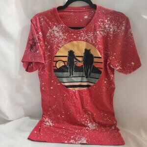 Red\pink bleached splattered cowgirl and horse shirt Rock n Farms sz S no tag